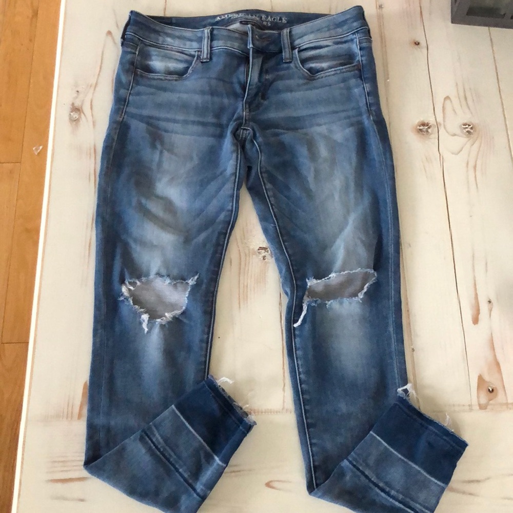 American eagle skinny ripped jeggings